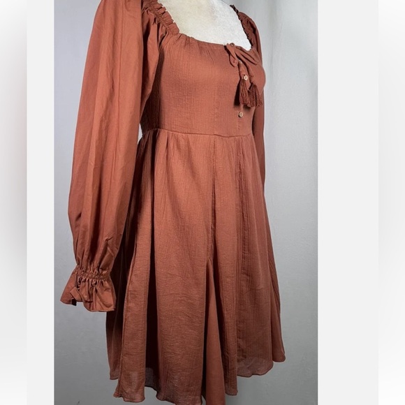NWT Chelsea Violet Girls Mixed Media Puff Sleeve Smocked Back Dress in Rust - Picture 3 of 10